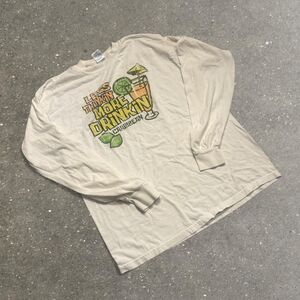 Gildan Men's Cream and White T-shirt